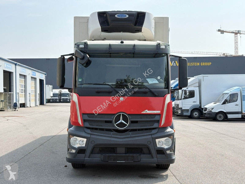 شاحنة Mercedes 2540...