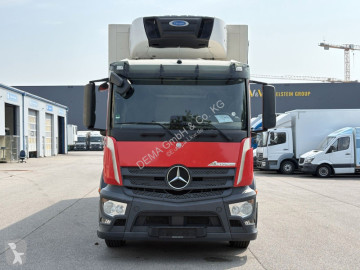 شاحنة برّاد Mercedes