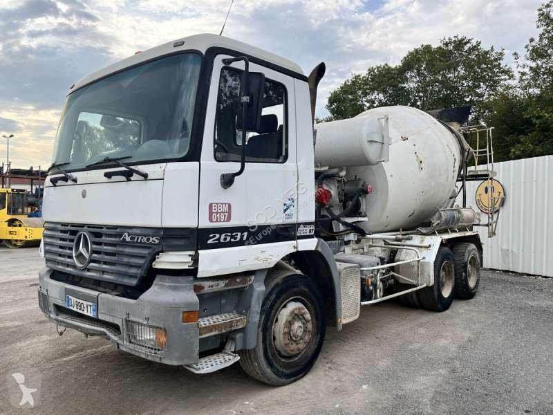 شاحنة Mercedes ACTROS
