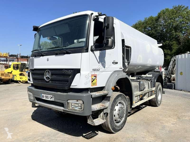 شاحنة Mercedes  AXOR 1833 4X4