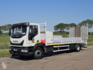 Камион автовоз Iveco
