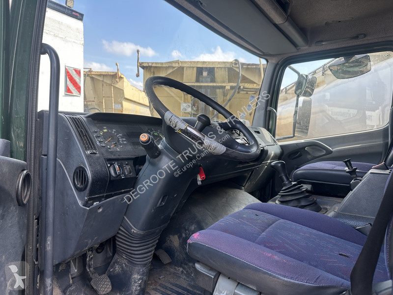 شاحنة Mercedes 1523
