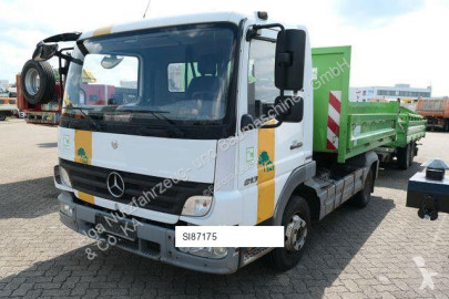 شاحنة ناقلة حاويات متعددة الأغراض Mercedes