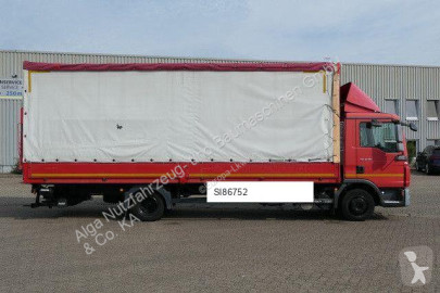 MAN tautliner truck