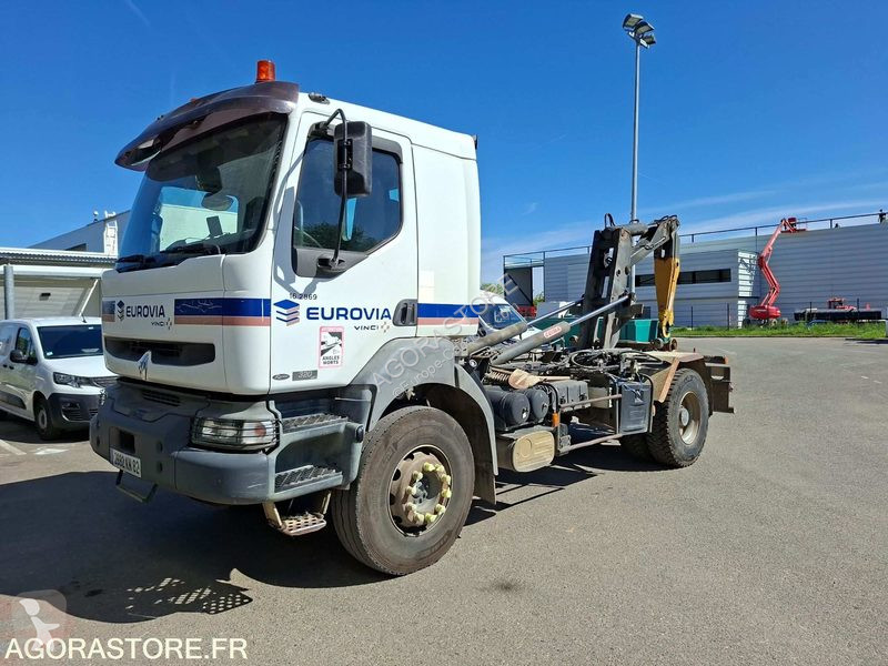 Vrachtwagen Renault KERAX