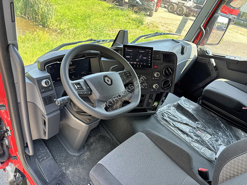 Camion Renault K P4X4 Medium Chassis Cabin (10...