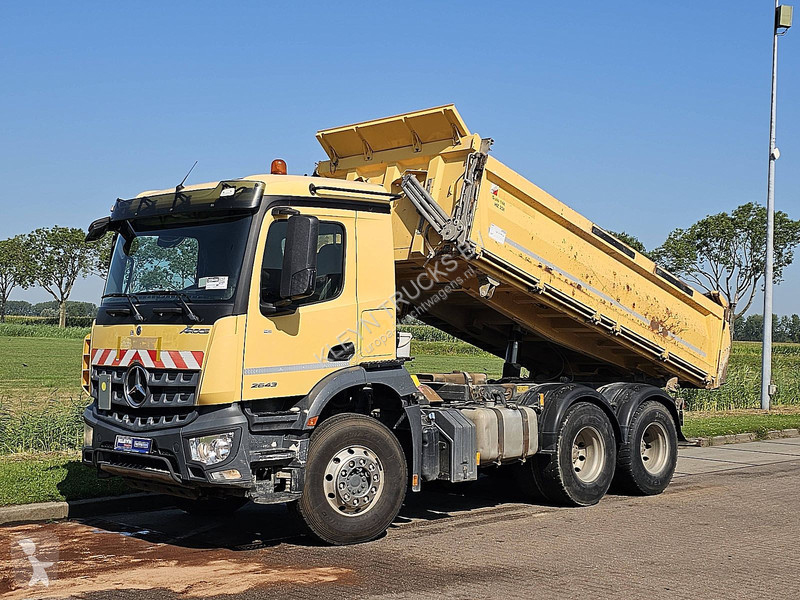 شاحنة Mercedes ACTROS 2643