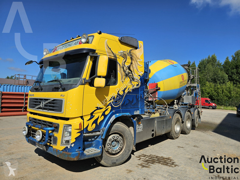 Betonárske zariadenie Volvo 480 8X4