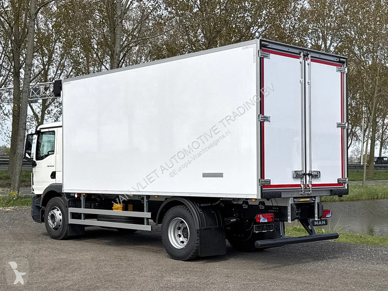 شاحنة MAN 18.250 Bb CH Refrigerated Box Truck