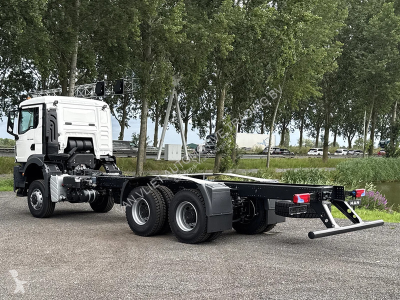 شاحنة MAN 33.400 BB CH Chassis Cabin (5 units)
