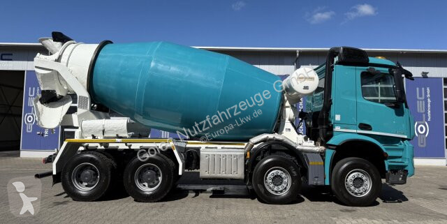 Camion Mercedes AROCS 3742 8x4 Betonmischer...