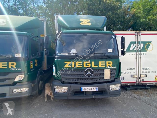 شاحنة Mercedes 1224