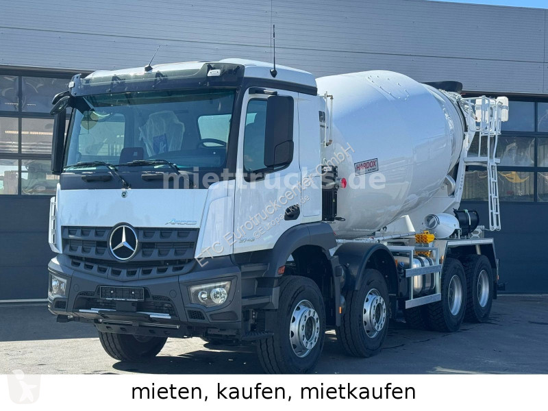 Kamión Mercedes 3743 B 36t Putzmeister 10 cbm...