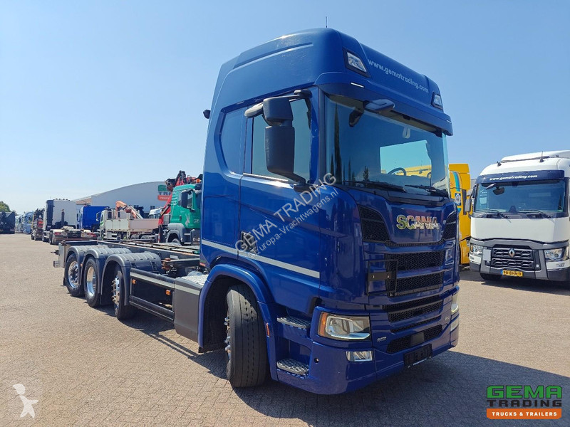 شاحنة Scania R450 8x2/6 HighineCR20H Euro6C -...