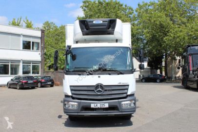 Камион хладилно Mercedes