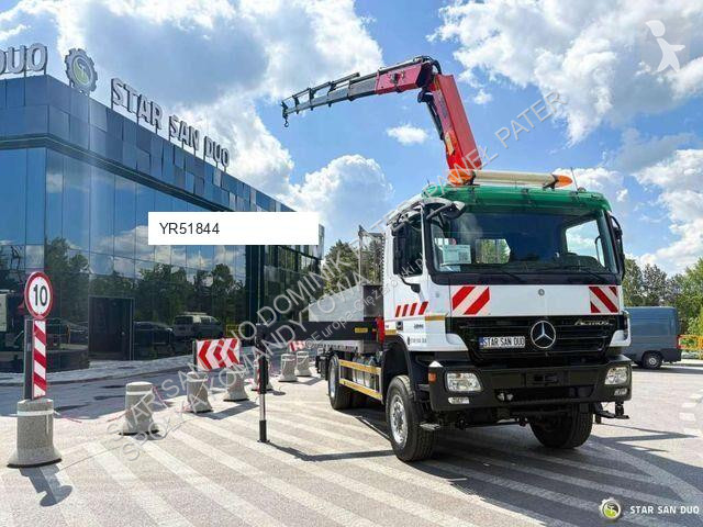 شاحنة Mercedes PK 20002