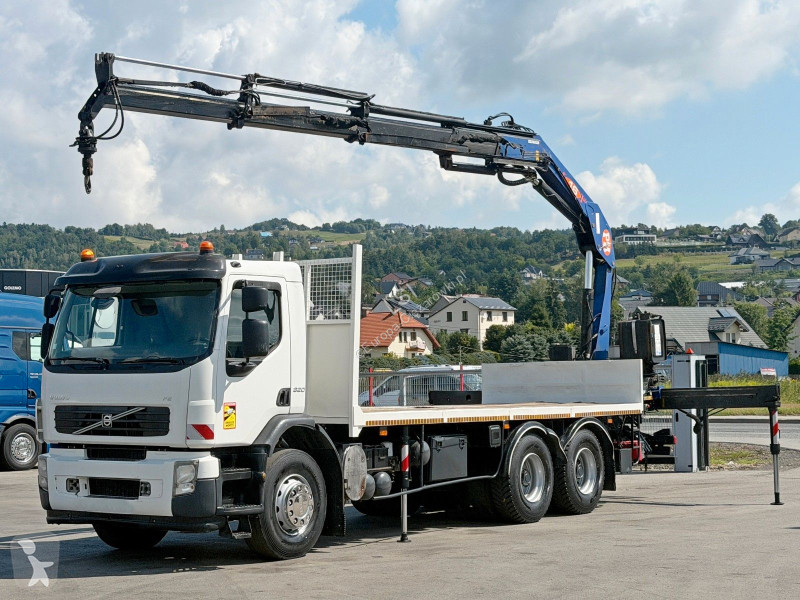 شاحنة Volvo 320* PLATFORM 6,60m * PM 16 LG...