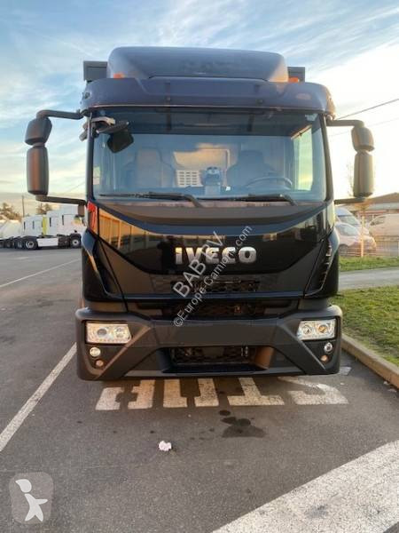 شاحنة Iveco