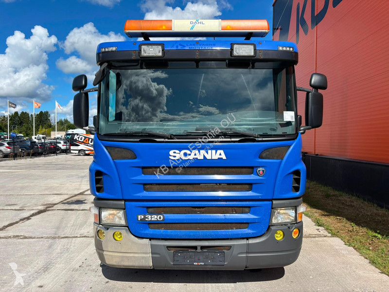 شاحنة Scania P 320 4x2 HIAB 077B-2 / PATFORM...