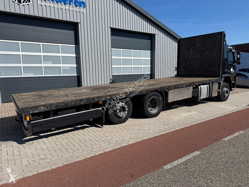 شاحنة Volvo FM-300 6x2, 8,5 Mtr. Ramp Truck