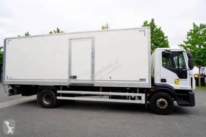 Камион фургон Iveco