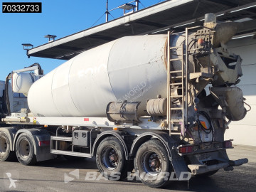 Lastbil beton cementmixer