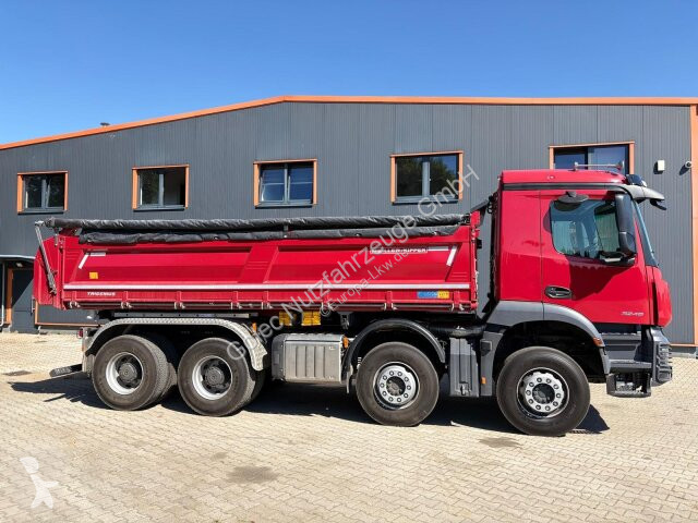 شاحنة Mercedes Arocs 3246 8x4 Kipper Meiller...