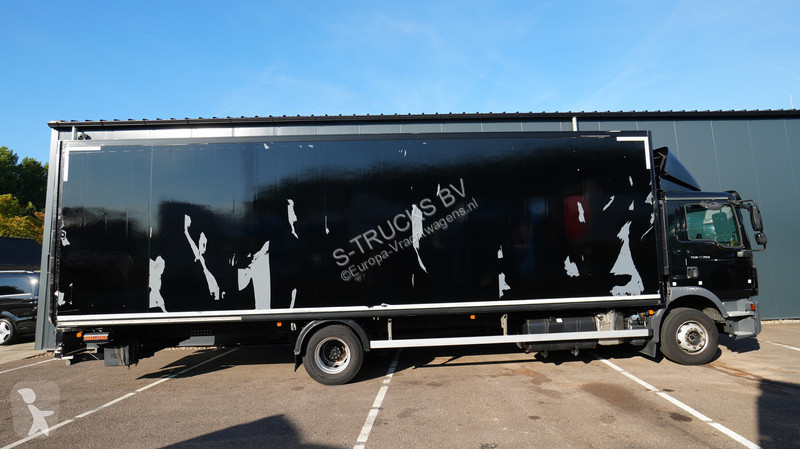 شاحنة MAN 15.250 Frigo truck 485.400km