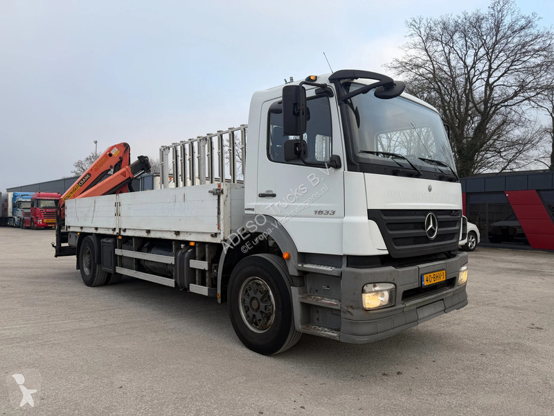 شاحنة Mercedes 1833 met Palfinger PK12000...