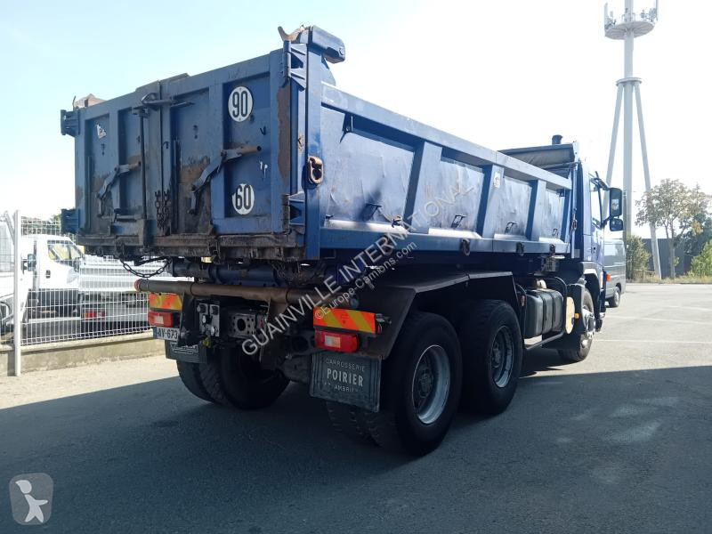 شاحنة Volvo 400