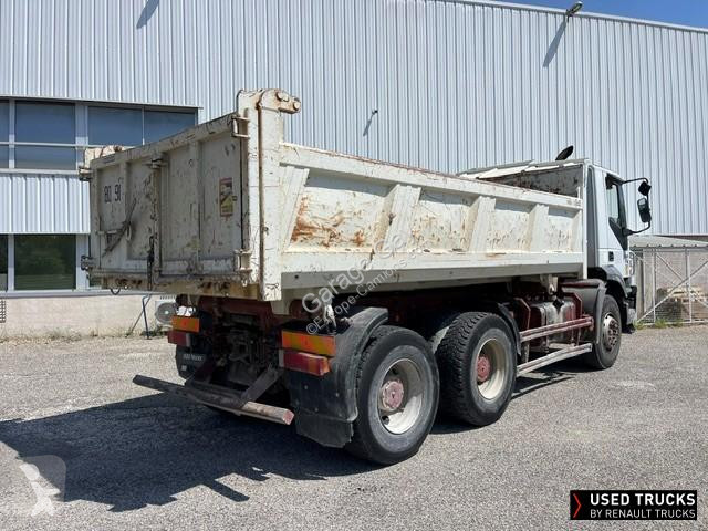 شاحنة Iveco