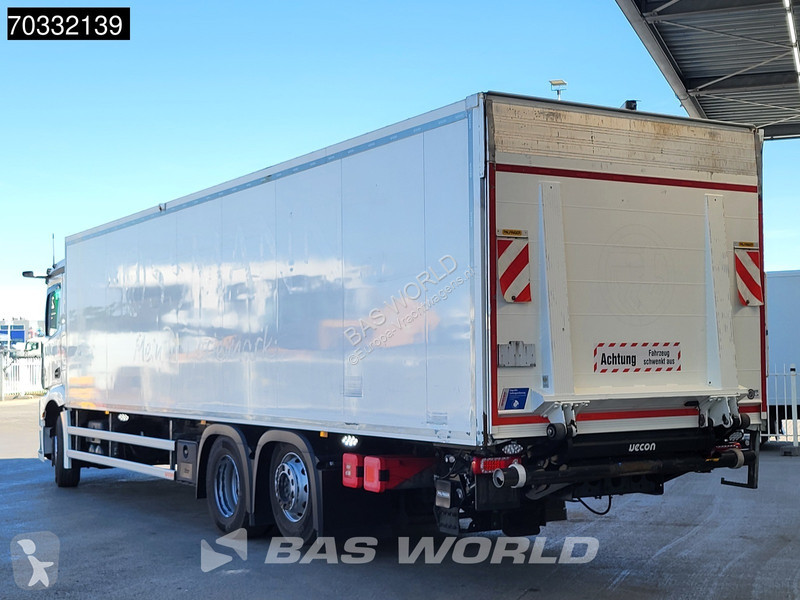 شاحنة Mercedes 2543 6X2 2000kg Tailgate...