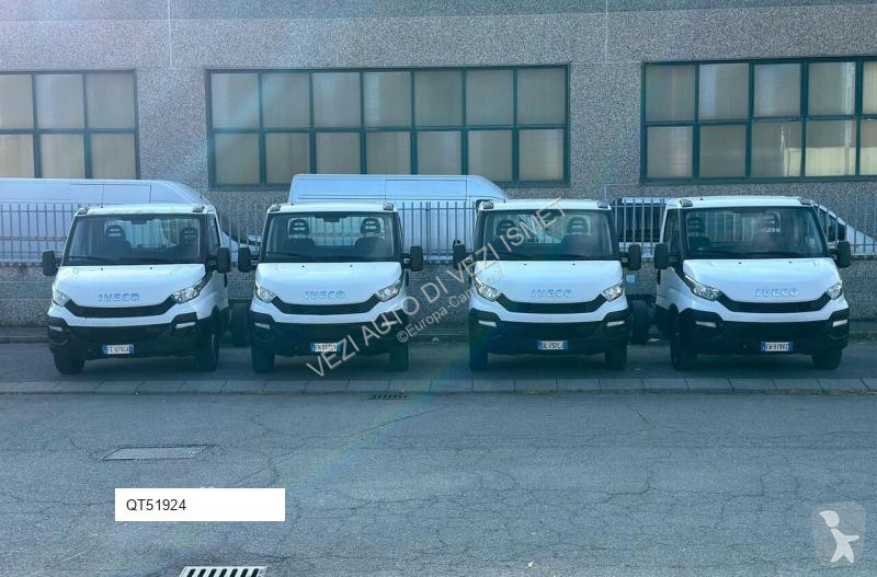 Camion Iveco a telaio medello 35s13 passo 3.45