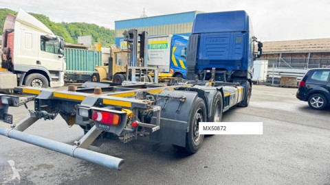 Iveco container truck