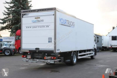 Renault refrigerated truck