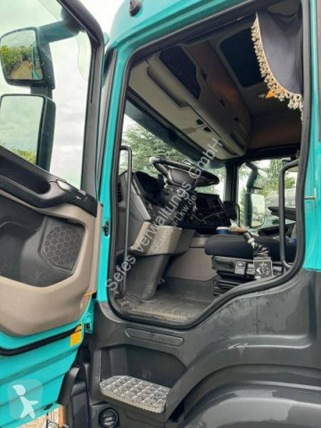 Camion multiplu Scania