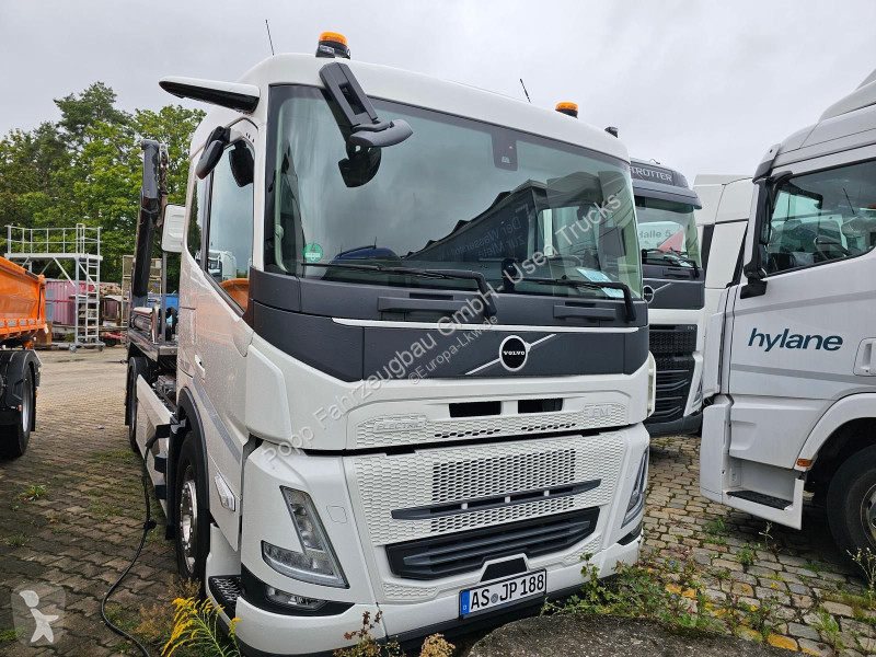 Camion Volvo 330 KW 4x2 *Meiler Absetzer,...