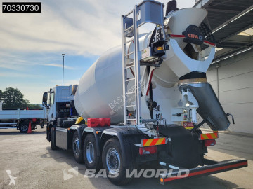Kamion beton frézovací stroj / míchačka Iveco nový