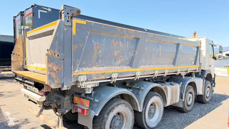 Camion Volvo 460