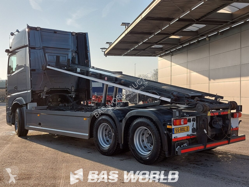 Грузовик Mercedes L L 2848