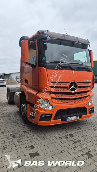 Lastbil Mercedes
