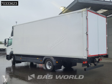 Camion fourgon Mercedes