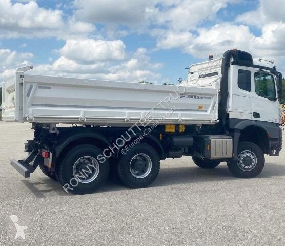 Camion Mercedes Arocs 3348 AK 6x6 Arocs 3348 AK...