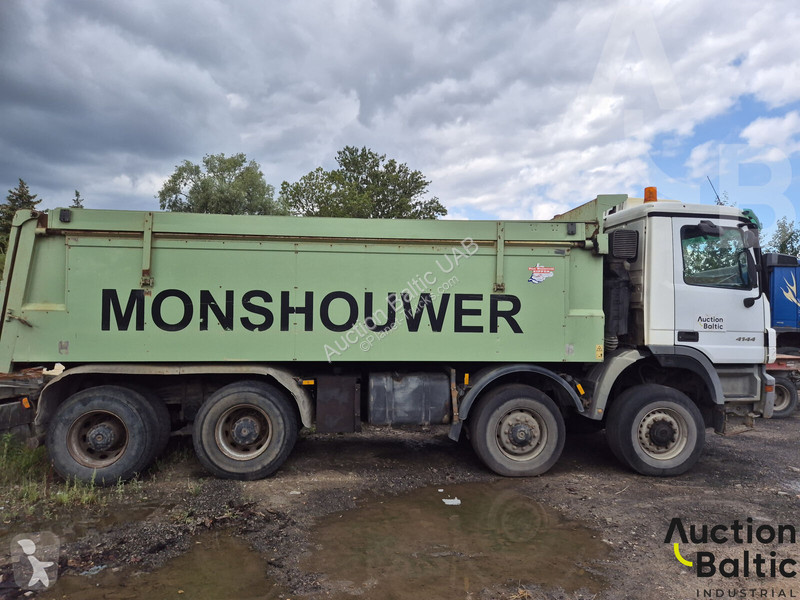 Camion Mercedes 4144 K