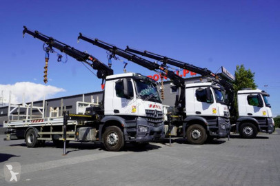 Camion foreuse Mercedes