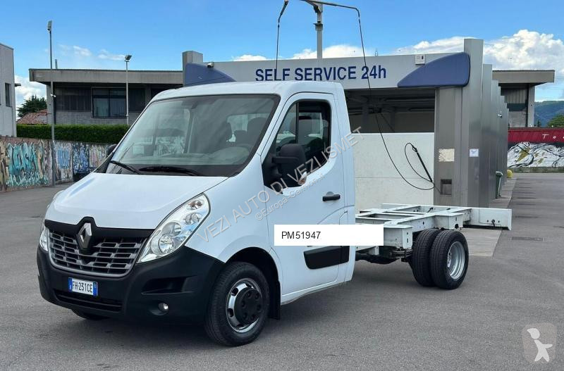 Camion Renault master a telaio