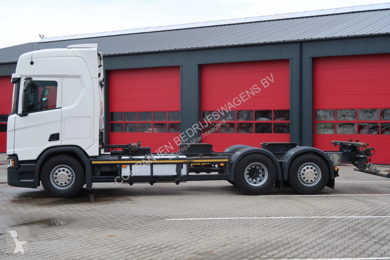 Vrachtwagen Scania 450 N333