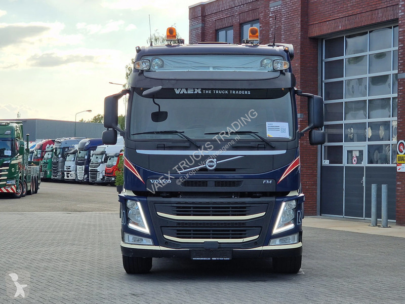 Camion Volvo 13500 Globetrotter 8x4*4 - Cable...