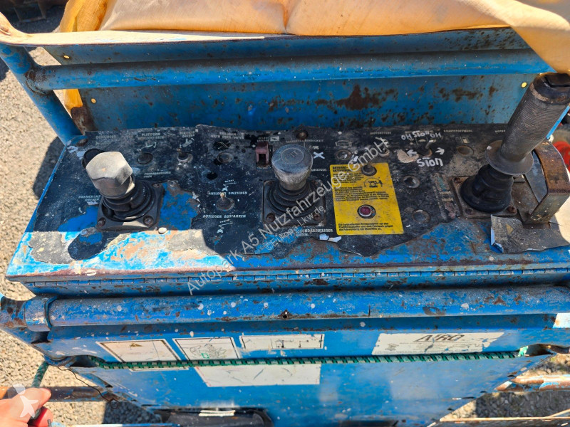 Camion  Genie Z45 / 25 Gelenkarbeitsbühne Bühne