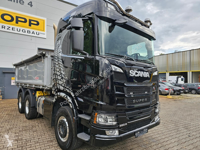 Camion Scania R560 6x4 DSK...